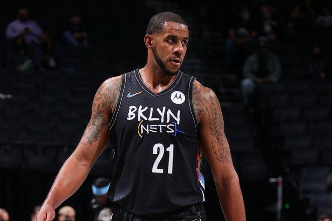 的舞台上 的舞台上